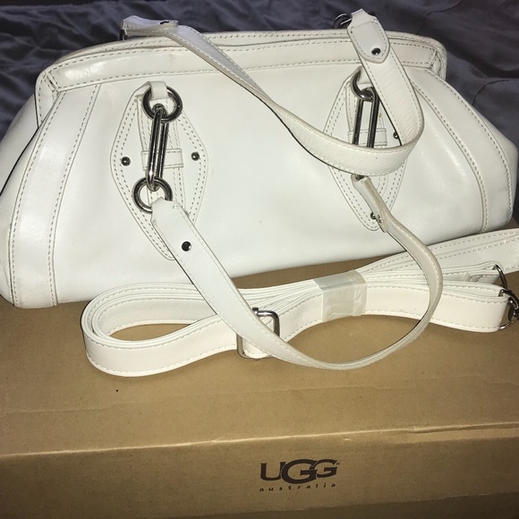 Cole Hahn Trinity White purse - Picture 1 of 4